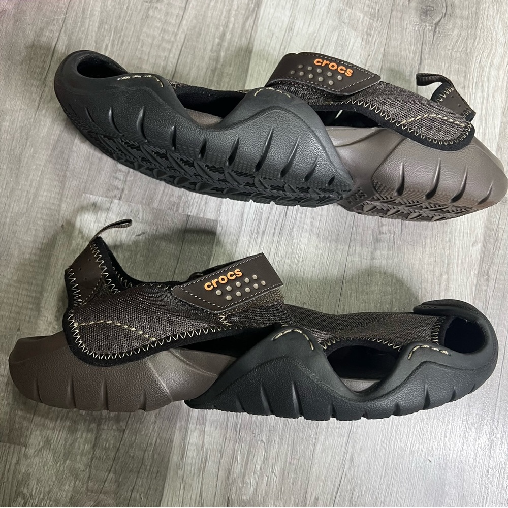 Crocs SwiftWater Mesh Fisherman Sandals Brown Water Shoes Men Sz 11 - Picture 3 of 8